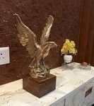 ARTICO HANDICRAFTS Metal Flying Eagle with Base Showpiece Decorative Statue Antique Showpiece Memento Trophy Award, Vastu Power Strength