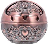 MERISH Vintage Decorative Windproof Ashtray with Lid for Cigarettes Metal Portable Cigar Ashtray Odor Eliminator Indoor outdoor Hand Carved Fancy Gift Ornament for Men Women Home Office (red copper)