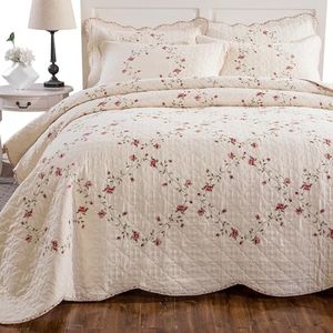 Quilt Set Classical 3D Floral Embroidery Pattern 3-Piece Cotton Reversible Quilted Embroidered Decorative Bedspreads Coverlet Bedding Set, Lightweight &Soft,Beige,King Size