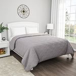 Lavish Home Solid Color Bed Quilt, Full/Queen, Silver