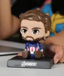 ELEGANT LIFESTYLE Captain America super heroeses Action Figure Limited Edition Bobblehead with Mobile Holder for Car Dashboard Decoration Office Desk Table for Kids Children Friends