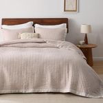 Bedsure Pink Bedspread Coverlet Queen Size - Lightweight Soft Quilt Bedding Set for All Seasons, Corduroy Pattern Quilt Set, 3 Pieces, 1 Quilt (90"x96") & 2 Pillow Shams (20"x26"+2")