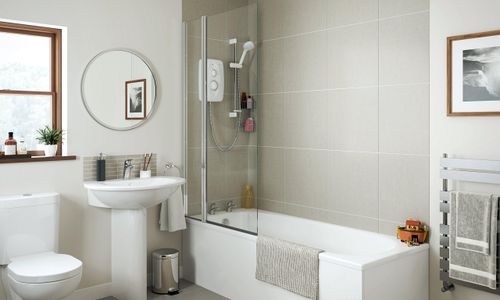 Mira Jump Electric Shower 9.5kW – Powerful Bathroom Shower