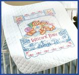 Bucilla - Bears on Toile - Stamped 