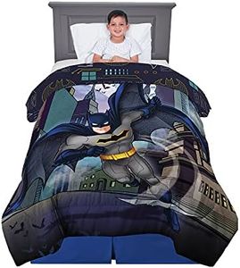 Franco Kids Bedding Super Soft Microfiber Reversible Comforter, Twin/Full, Batman