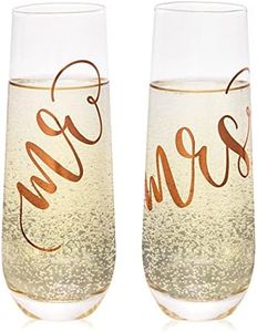 Juvale Set of 2 Mr and Mrs Champagne Toasting Flutes for Bride and Groom, His and Hers Wedding Day Glasses for Newlyweds, Engagement, Wedding and Bridal Shower Gifts (Rose Gold, 10oz)