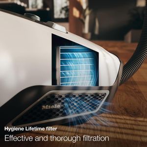 Miele Blizzard CX1 Bagless Vacuum Cleaner – Powerful Suction