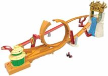 Hot Wheels The Super Mario Bros. Movie Track Set, Jungle Kingdom Raceway Playset with Mario Die-Cast Toy Car Inspired by the Film, HMK49