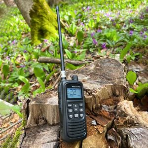 PNI Escort HP 82 Portable CB Radio – Multi Standard, 4W, AM/FM, VOX