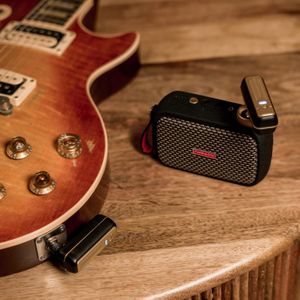 Positive Grid Spark LINK Wireless Guitar System – Plug and Play