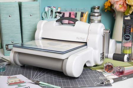 Sizzix Big Shot Plus Die Cutting Machine – Manual Craft Tool