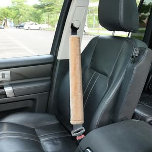 Amooca Soft Faux Fur Universal Fit Seatbelt Cover Car Truck SUV Airplane Seat Belt Shoulder Pad for Carmera Backpack Straps Neck Cushion Protector Extra Long 25.6in Beige