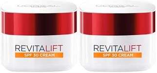 L’Oréal Paris Revitalift Hydrating SPF 30 Day Cream, Powerful Formula to Smooth appearance of Wrinkles, Firm & Moisturize Skin, Infused with Pro-Retinol & Elasti-Peptides, SPF30 Sun Protection, 50ml