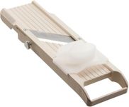 Benriner Mandoline Slicer with 4 Bl
