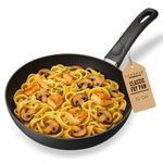 SCANPAN Classic 32 CM, Nonstick Frying Pan – STRATANIUM Cookware for Eggs & Pancakes – for Gas & Electric Cooktops – Oven & Dishwasher Safe – Made in Denmark - Sleeve Packaging