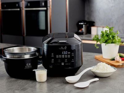 Yum Asia Bamboo Rice Cooker 1.5L – Black