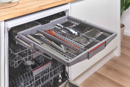 Bosch Series 6 Freestanding Dishwasher, 60cm, 14 Place, White – Quiet, Zeolith Drying