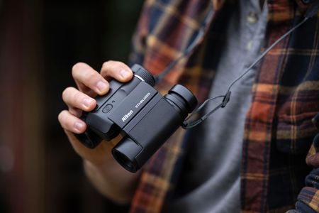 Nikon 12x25 Stabilized Binoculars – Compact High-Power Optics