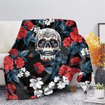 Pizding Red Rose Skull Print Blanket Super Soft Sherpa Throw Blanket for Couch Bed Chair Sofa Recliner Gifts for Women Ladies Fluffy Warm Blankets Skull Sheets Nap Shawl 27.6x39.4 inch