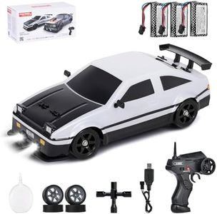 Dodoore Remote Control Cars 1/16 RC Drift Car 18KM/H Spray Function 60mins Fun Time LED Light 4WD 2.4GHz Replaceable Drifting Racing Tires High Speed RC Car Gifts for Kids Adults Black White 3 Battery