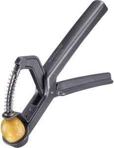 Westmark Olive Pitter Black Edition - Practical Handheld Device with Spring - Aluminium/Coated, Olivus, 16.9 x 10.5 x 2.7 cm, Anthracite