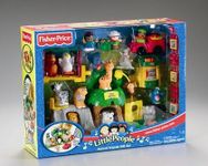 Fisher-Price TOY_FIGURE Animal Friends Gift Set, 12 different Zoo animals, includes sound-play and interactive-play features