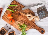 Badiwal Interio Acacia Wood Cutting Board - Wooden Kitchen Chopping Boards for Meat, Cheese, Bread, Vegetables &Fruits- Knife Friendly Kitchen Butcher Block with 2 Free Coasters