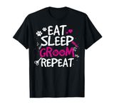 Funny Gift Design for Dog Groomers Dog Salon Owners T-Shirt