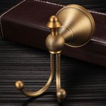 LightInthebox Novelty Design Antique Brass Finish Wall-Mounted Robe Hook, Bathroom and Kitchen Accessories. Double Hook