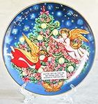Avon 'Trimming the Tree' Plate