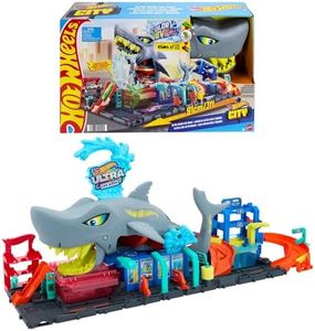 Hot Wheels City Track Set, Ultra Shark Car Wash with 1:64 Scale Color Reveal Toy Vehicle, Repeat Color-Change Feature, Storage