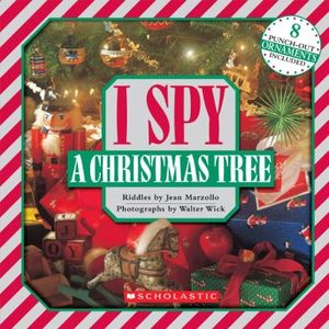 I Spy a Christmas Tree: A Book of Picture Riddles