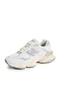 New Balance Women's 574 Greens v2 Golf Shoe, White, 7