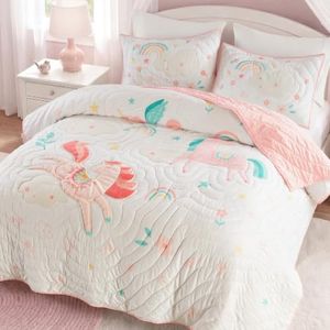 Intelligent Design Kids Queen Girls Unicorn Pink Quilt Set 3-Piece