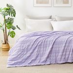 Cozy Bliss Seersucker Cooling Comforter King Size, Q-Max 0.7 Reversible Lightweight Cooling Blanket, Breathable Silk Smooth Summer Bedding Quilt for Hot Sleepers Night Sweats Purple