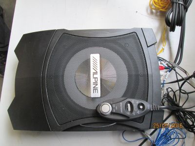Alpine PWE-V80 Compact Powered Subwoofer – 160W Car Audio Bass