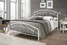 Hillsdale Furniture Jolie Complete Bed, Full, Textured White