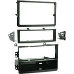 Metra 99-7602 2006 & Up Radio Install Kit for Nissan 350Z