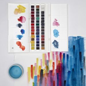 Winsor & Newton Cotman Watercolour Studio Set – 45 Half Pans