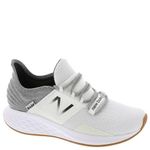 New Balance Women's Fresh Foam Roav V1 Running Shoe, Nb White/Black, 5 UK