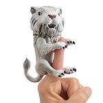 Fingerlings Untamed Sabre Tooth Silvertooth Tiger