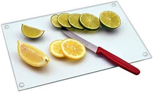 Harbour Housewares Glass Chopping Board - 30x20cm - Clear - Small Dining Place Mats Cutting Mat Worktop Saver for Kitchen Cooking, Baking, Vegetable Preparation