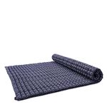 Leewadee - Foldable Floor Mattress - Japanese Roll Up Futon -Trifold Tatami Mat- Guest Floor Bed - Camping Mattress - Thai Massage Mat, Kapok Filled, 190 x 145 cm, Blue White