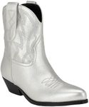 GUESS Women's Ginette Ankle Boot, S