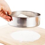 Rifrpha Stainless Steel Flour Sieve Round Flour Mesh Sifter 15cm Kitchen Sieve Fine Mesh Icing Sugar Sieve Round Flour Sieve Strainer Sieve for Flour Sifter Professional for Baking Cakes Pasta Pies