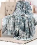 Everlasting Comfort Faux Fur Throw Blanket - Soft, Fluffy, Fuzzy, Plush, Thick, Minky Throws