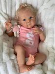 RXDOLL Reborn Baby Dolls Bettie Girl 18 inch Lifelike Baby Doll Real Looking Newborn Doll Soft Weighted Cloth Body Reborn Doll Gift Set with Big Blue Eyes for Girls 3+