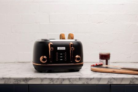 Haden Heritage 4-Slice Toaster – Black Retro Design