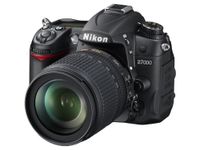 Nikon D7000 Digital SLR Camera - Black (18-105 VR Kit)