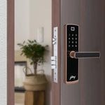 Godrej Smart Lock I Catus Connect I Digital Lock for Wooden Door | 5 in 1 Access I WiFi I Fingerprint I RFID Card I PIN Access I Mechanical Key I 3 Strong Locking Dead Bolts I Rose Gold I3 Yr Warranty